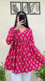 Cotton Flared Hot Pink Aliacut Printed Peplum Top