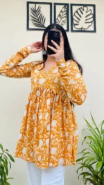 Cotton Yellow Flared Aliacut Floral Print Peplum Top - Image 3