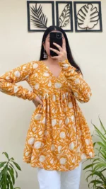 Cotton Yellow Flared Aliacut Floral Print Peplum Top - Image 4