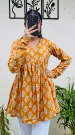 Cotton Flared Yellow Aliacut Floral Print Peplum Top - Image 2